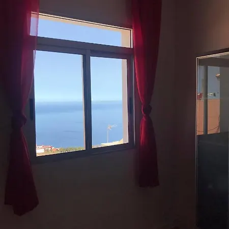 Piso Con 2 Habitaciones,san Juan De La Rambla